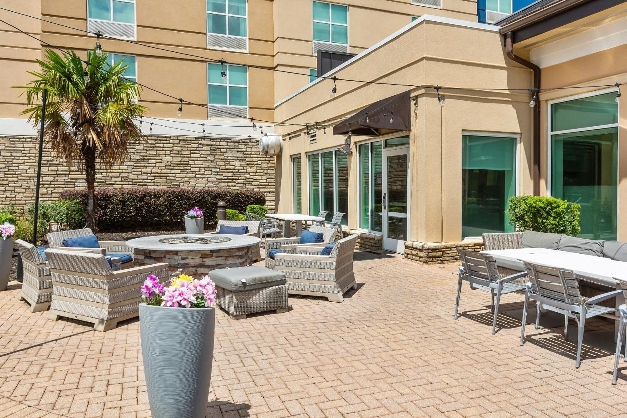 Hilton Garden Inn Atlanta Airport North College Park Eksteriør bilde