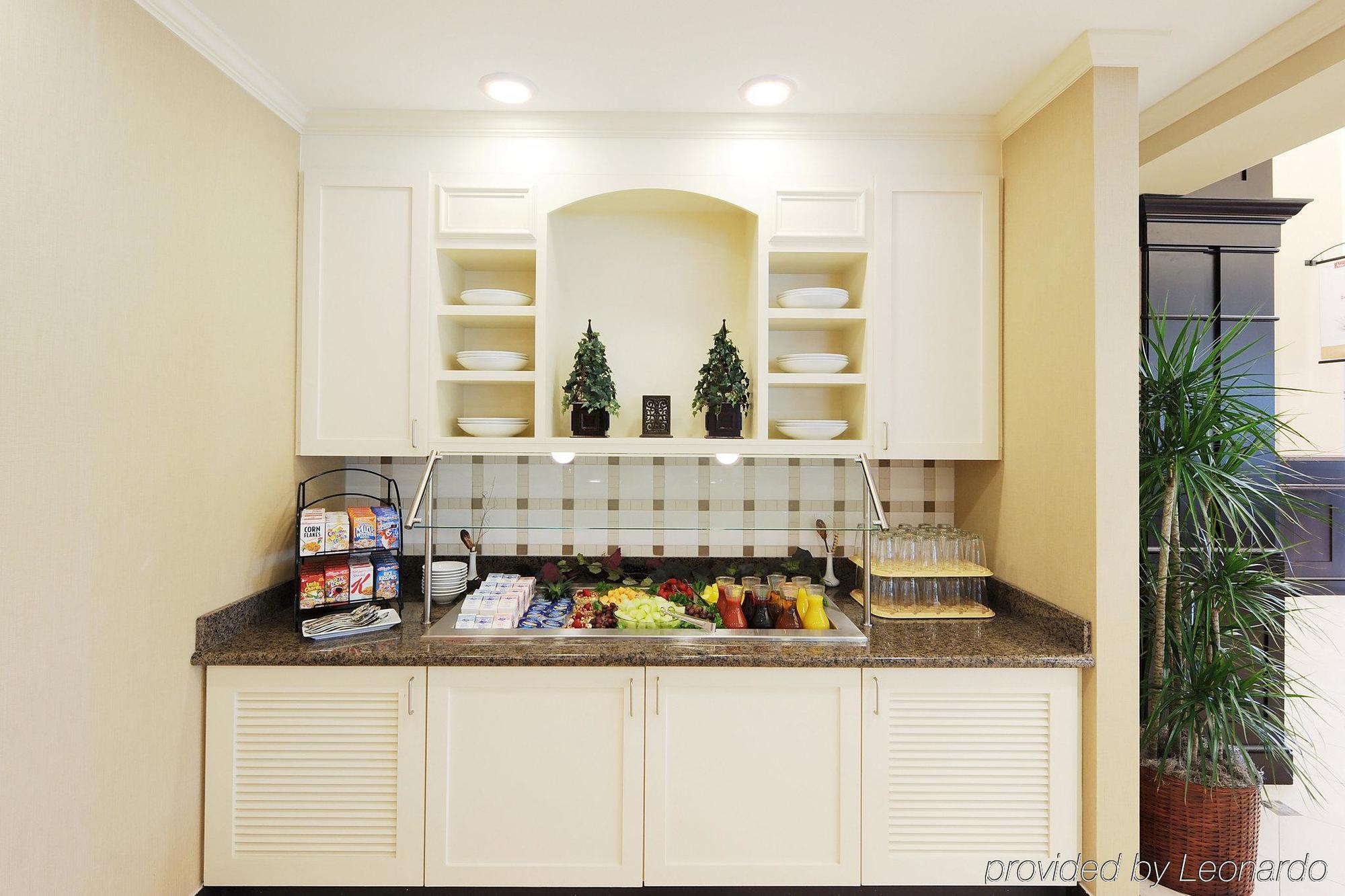Hilton Garden Inn Atlanta Airport North College Park Restaurant bilde